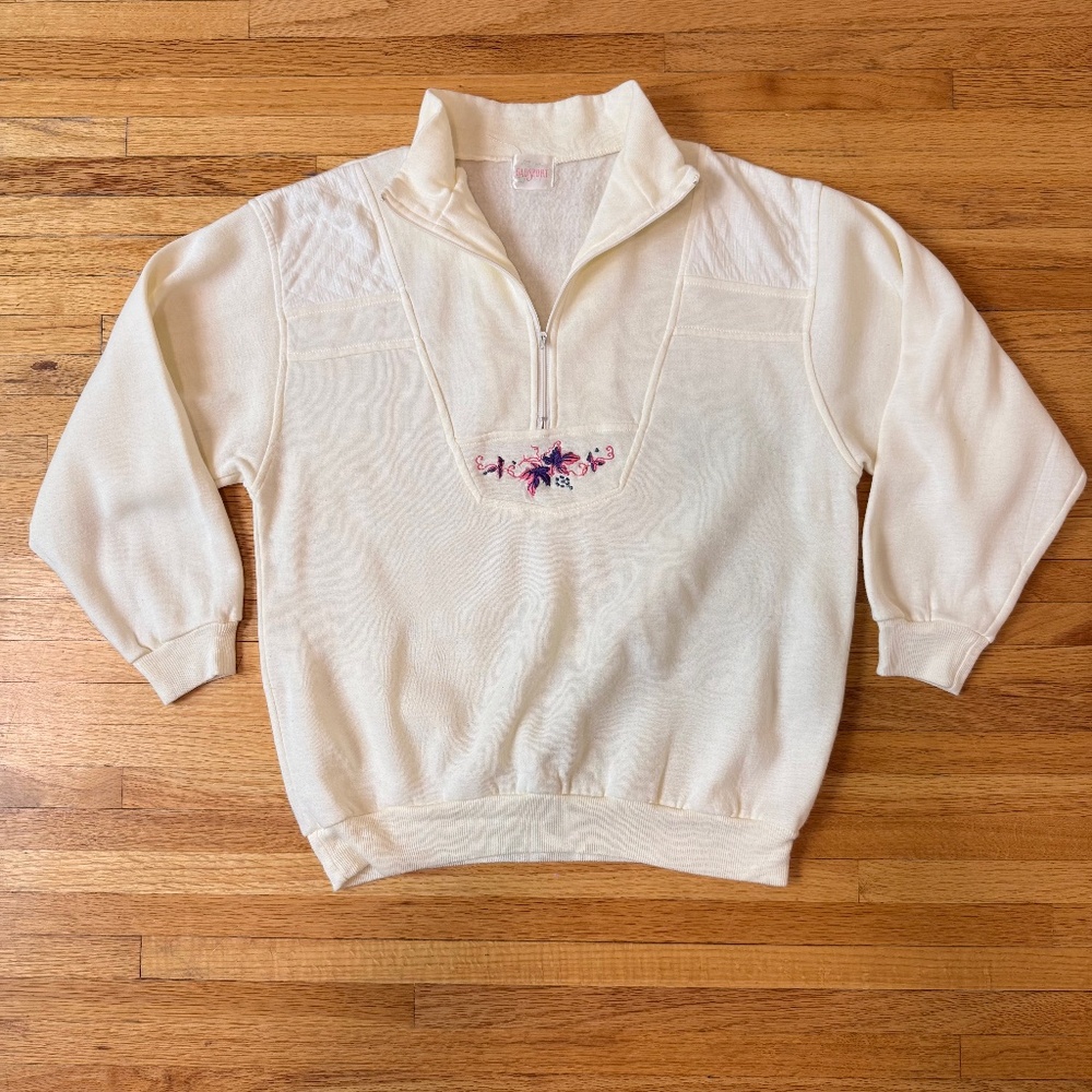 Vintage 90s Cream Embroidered Quarter-Zip Fleece Sweatshirt